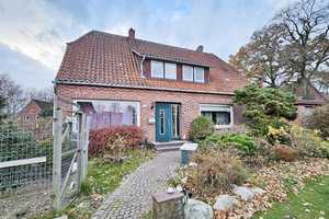 immo-schramm.de: Wohnhaus mit Garage und Carport, großes Grundstück – Rotenburg (Wümme) (Kreis) – Vorschaubild 1