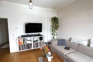 Möblierte 2-Zimmer Wohnung in Ottensen zur Untermiete – Gaußstraße 144a, 22765 Ottensen, Hamburg – Vorschaubild 2