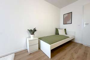🏡 Zimmer frei in 6er-WG mit Balkonzugang – Otto-Hahn-Platz 3, Heidelberg – Otto-Hahn-Platz 3, 69126 Emmertsgrund, Heidelberg – Vorschaubild 1