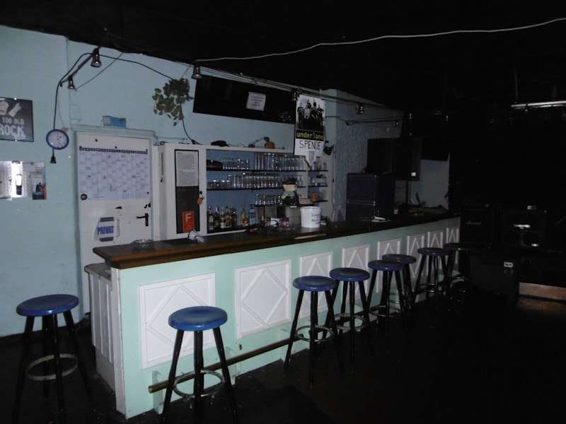 Immobilie in Buseck - MFH mit Gewerbeeinheiten in Buseck - Beuern - Bild 2