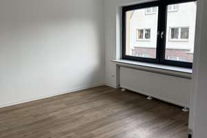 Charmante 3,5-Zimmer-Wohnung in Oberhausen Dümpten – Die vollständige Adresse der Immobilie erhältst du vom Anbieter., 46045 Dümpten, Oberhausen – Vorschaubild 3