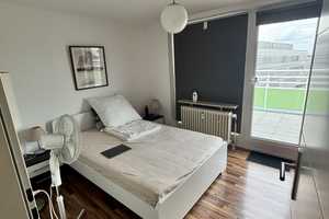 Exklusive 2-Raum-Wohnung mit gehobener Innenausstattung mit Einbauküche in Dusseldorf – Munsterstraße 161, 40476 Düsseldorf – Vorschaubild 8