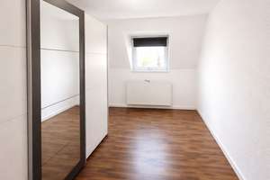 Wohnen am Park! Ruhige und helle 3 Zimmer-Wohnung im 3. OG. – Erich-Kästner-Str. -, 59065 Mitte, Hamm – Vorschaubild 2