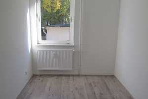 Gemütliche 3-Zimmerwohnung in zentraler Lage (Musterbilder) – Am Brinke 27, 38226 Salzgitter – Vorschaubild 2