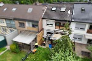 Sanierungsbedürftiges Reihenmittelhaus in 
ruhiger Kernstadtlage von Paderborn – Die vollständige Adresse der Immobilie erhältst du vom Anbieter., 33100 Kernstadt, Paderborn – Vorschaubild 4