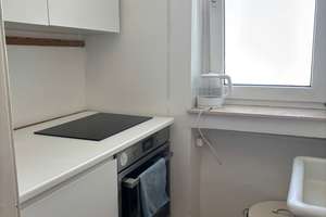 Untermiete bis 15. Oktober 2026: 2-Zimmer-Wohnung in Top-Lage in Düsseldorf-Golzheim – Die vollständige Adresse der Immobilie erhältst du vom Anbieter., 40476 Golzheim, Düsseldorf – Vorschaubild 8
