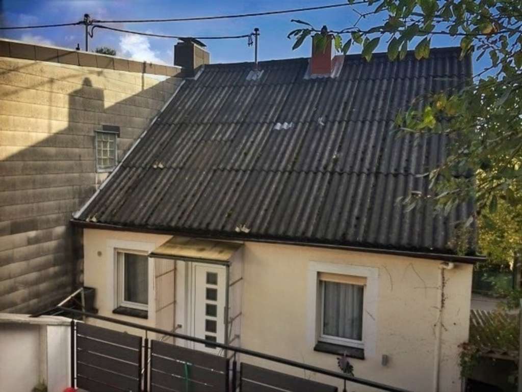 Immobilie in Spiesen-Elversberg - Einfamilienhaus mit Gartengrundstück - Bild 1