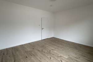 Frisch sanierte 2 Zimmer Wohnung mit Balkon – Dorotheenstr. 3, 40235 Flingern Nord, Düsseldorf – Vorschaubild 2