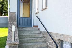 Schönes EFH mit tollem Garten, Pool und PV-Anlage – Die vollständige Adresse der Immobilie erhältst du vom Anbieter., 9399 Niederwürschnitz – Vorschaubild 2