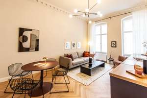 Stylische 2,5-Zimmer-Altbau in der Torstraße – Erstbezug nach Design-Sanierung – Torstraße 220b, 10115 Mitte (Ortsteil), Berlin – Vorschaubild 3