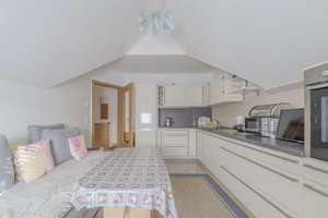 Property thumbnail 18