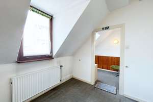 Renovierungsbedürftiges Reihenmittelhaus mit Terrasse – Die vollständige Adresse der Immobilie erhältst du vom Anbieter., 28217 Westend, Bremen – Vorschaubild 9