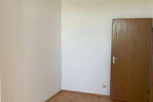 Helle 4-Zimmer-Wohnung im historischen Rittergut bei Leipzig – 113 m², Stuck, Garten & Stellplatz – Steinhof 2, 4808 Thallwitz – Vorschaubild 12