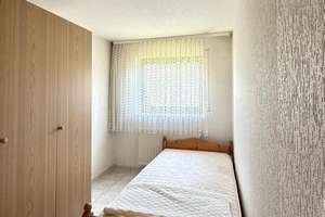 Charmantes Einfamilienhaus mit Einliegerwohnung, Garage und Terrasse – Die vollständige Adresse der Immobilie erhältst du vom Anbieter., 63486 Bruchköbel – Vorschaubild 16