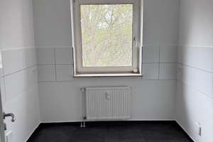 Frisch renovierte 2-Zi.-Wohnung mit Balkon in Döhren! – Kastanienallee 6, 30519 Döhren, Hannover – Vorschaubild 5