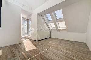 Dachgeschoss-Maisonette mit Terrasse, Aufzug, EBK und Fußbodenheizung! – Bredtschneiderstr. 15, 14057 Westend, Berlin – Vorschaubild 17
