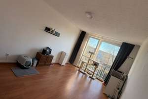 Schöne 3-Zimmer-Wohnung mit Balkon – Alter Deutscher Ring 43, 47798 Stadtmitte, Krefeld – Vorschaubild 1