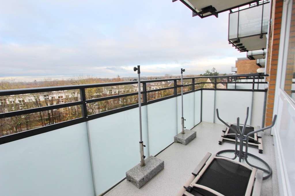 Immobilie in Halstenbek - Langfristig vermietete 3-Zimmer-Wohnung mit Tiefgaragenstellplatz in Halstenbek - Bild 3