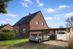 Krefeld-Forstwald: großzügiges Siedlungshaus mit viel Potenzial auf traumhaftem Süd-Westgrundstück! – Die vollständige Adresse der Immobilie erhältst du vom Anbieter., 47804 Forstwald, Krefeld – Vorschaubild 3