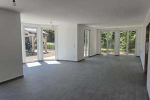 Tolles lichtdurchflutetes Haus in Obing: Wohnen & Arbeiten auf komfortablen Niveau – Die vollständige Adresse der Immobilie erhältst du vom Anbieter., 83119 Obing – Vorschaubild 2