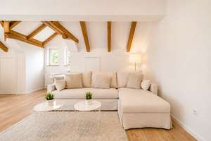 Erstbezug nach Sanierung* 2-RW* DG* neue EBK* moderne Möblierung* Balkon* Bad mit Wanne* TG-E-SP* – Hempelweg 10, 1324 Bühlau/Weißer Hirsch, Dresden – Vorschaubild 9