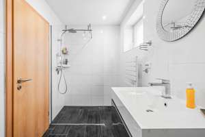 Vergiss die Dauerbaustelle: Hier wartet ein Zuhause, das heute schon funktioniert 🛋️🌿 – Die vollständige Adresse der Immobilie erhältst du vom Anbieter., 29227 Celle – Vorschaubild 13