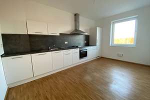Moderne Maisonette-Wohnung zur Miete mit Balkon in Lüneburg - Wentzel Dr. – Ilmenaugarten 81, 21337 Kaltenmoor, Lüneburg – Vorschaubild 3