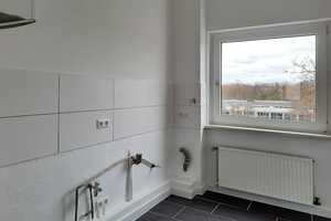 Wir renovieren Ihre neue 3-Zimmer-Wohnung mit Balkon im Herzen von Linden Limmer! – Friedhofstraße 40, 30453 Hannover – Vorschaubild 4