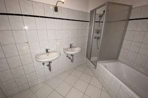 Dachgeschosswohnung mit Balkonterrasse in Alt-Hohenschönhausen neu zu vermieten – Malchower Weg 109, 13053 Alt-Hohenschönhausen, Berlin – Vorschaubild 11