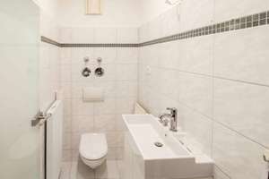 Charmantes City-Apartment: Renovierte 1-Zimmer-Wohnung sofort bezugsfrei in Tempelhof – Die vollständige Adresse der Immobilie erhältst du vom Anbieter., 12099 Tempelhof, Berlin – Vorschaubild 6