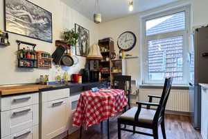 Bielefeld-Mitte: DG-Wohnung Nähe Lutter |  Jungendstil-Charme | 4 Zimmer | Balkon – Bielefeld – Vorschaubild 9