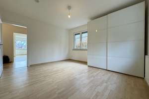 Exklusive 3-Zimmer-Erdgeschosswohnung mit neuer Einbauküch, großzügige Terrasse in Stuttgart-Ost – Albert-Schäffle-Straße 53, 70186 Gablenberg, Stuttgart – Vorschaubild 5