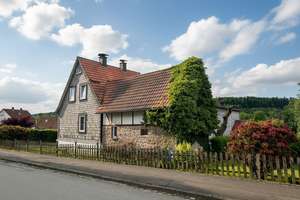 Preisreduktion: Einfamilienhaus mit ca. 83 m² Wohnfläche und ca. 740 m² Grundstück in Walkenried – Die vollständige Adresse der Immobilie erhältst du vom Anbieter., 37445 Walkenried – Vorschaubild 2