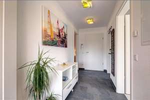 Möbliert: Helle 3-Zimmer Dachterrassenwohnung auf Zeit mieten – Die vollständige Adresse der Immobilie erhältst du vom Anbieter., 80997 Allach, München – Vorschaubild 12