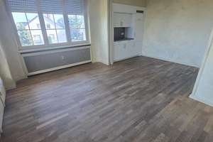Stilvolle 2- Zimmer Wohnung in repräsentativer Altbauvilla – 60598 Sachsenhausen-Süd, Frankfurt am Main – Vorschaubild 2