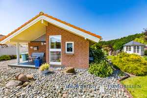 Scandinavischer EBK Bungalow auf ca. 792m² Traum-Grundstück in 23747 Dahme – Ostholstein (Kreis) – Vorschaubild 1