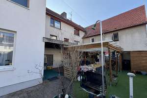 Mehrfamilienhaus mit sechs Wohnungen in Ellenberg!
KEINE KÄUFERPROVISION – Die vollständige Adresse der Immobilie erhältst du vom Anbieter., 34302 Guxhagen – Vorschaubild 3
