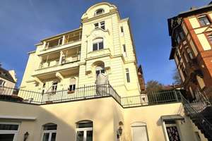 Elegantes Altbauensemble (denkmalgeschützt)
in Wiesbaden – nachhaltiges Investment – Die vollständige Adresse der Immobilie erhältst du vom Anbieter., 65195 Nordost, Wiesbaden – Vorschaubild 2