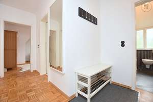 Sehr schöne Wohnung mit tollem Blick auf die Stadt in Stuttgart Nord – Die vollständige Adresse der Immobilie erhältst du vom Anbieter., 70191 Mönchhalde, Stuttgart – Vorschaubild 17