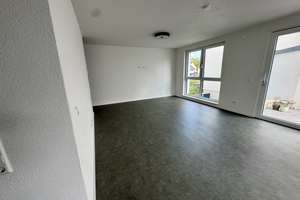 Großzügige 4,5-Zimmer-Wohnung in Sulzfeld mit Küche, Garten, Terrasse und Keller – Kleiststr. 4, 75056 Sulzfeld – Vorschaubild 3