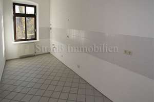 Großes Wohnzimmer....Laminat....Bad mit Fenster – Rembrandtstraße 37, 9111 Zentrum, Chemnitz – Vorschaubild 3