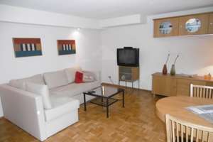 Komplett Möblierte 2 Z.-Whg. incl. Terrasse, Sgn-Weidenau – Die vollständige Adresse der Immobilie erhältst du vom Anbieter., 57076 Weidenau, Siegen – Vorschaubild 3