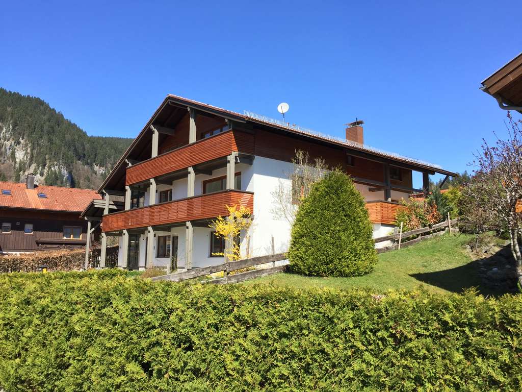 Immobilie in Oberstdorf - Provisionsfrei - schickes 2,5 Zimmer Apartment in Oberstdorf-Tiefenbach - Bild 0