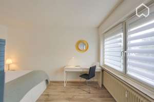 Möbliert: Helles, modisches Apartment im Stadtzentrum von Leverkusen (nahe Hauptbahnhof) – Die vollständige Adresse der Immobilie erhältst du vom Anbieter., 51373 Wiesdorf, Leverkusen – Vorschaubild 3