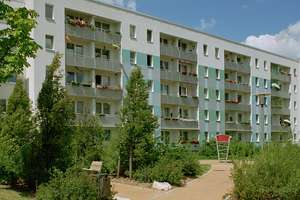 Property thumbnail 2