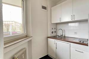 Schön möbliert, Balkon & Garten – Benzenbergstr. 51, 40219 Unterbilk, Düsseldorf – Vorschaubild 6
