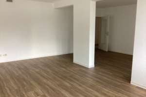 Sanierte 3-Zimmerwohnung mit Balkon – Südliche Ringstr. 191, 63225 Langen (Hessen) – Vorschaubild 2