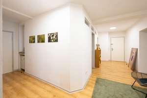 WGH mit freier Wohnung und Entwicklungspotenzial in Köln-Müngersdorf – Die vollständige Adresse der Immobilie erhältst du vom Anbieter., 50933 Müngersdorf, Köln – Vorschaubild 46