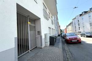 "Von BAIMEX" Schöne 4-Zimmer Wohnung mit Balkon in zentraler Lage von Elberfeld – Die vollständige Adresse der Immobilie erhältst du vom Anbieter., 42107 Elberfeld, Wuppertal – Vorschaubild 2