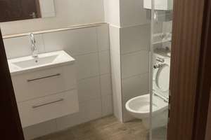 Charmante 2,5 Zimmer Wohnung mit zusätzlichem Studio, Balkon und Loggia – Dusslinger Straße 42, 72147 Nehren – Vorschaubild 8